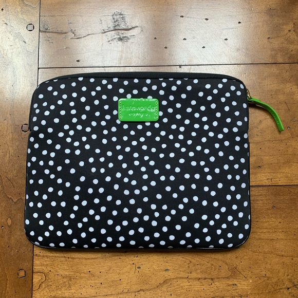 Kate Spade Black & White Dot iPad Case - Picture 1 of 2